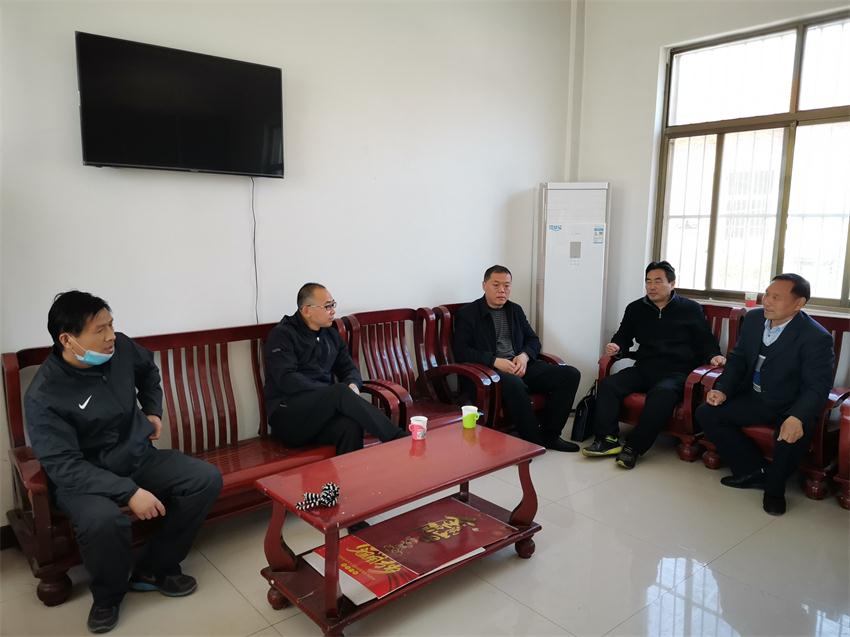 社會組織走進(jìn)省級貧困村 走訪調(diào)研需求助力扶貧攻堅(圖1) 2-2005291425352S.jpg