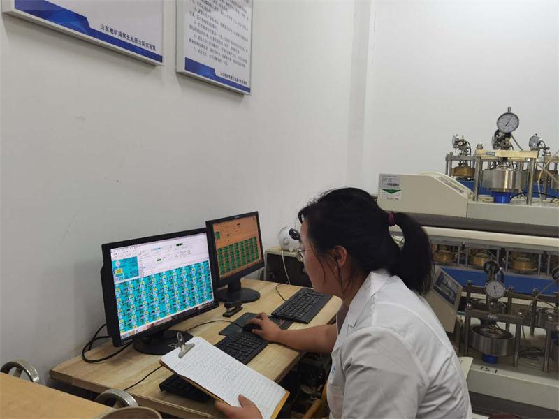 公司同002A：土工試驗(yàn)甲級(jí)，可以承擔(dān)甲級(jí)及以下工程勘察資格所能承擔(dān)工程勘察項(xiàng)目的土工試驗(yàn)任務(wù)； 聯(lián)系人：任玲，電話：18653883892(圖3)